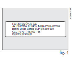 ETIQUETA ADESIVA DE IDENTIFICAÇÃO DO FABRICANTE - fig. 4