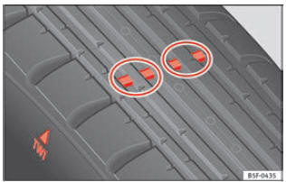  Indicadores de desgaste no perfil do pneu.